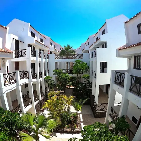Daire Parque Santiago I - 2 Bedroom - 1 Bathroom - Open Plan Living - Kitchen Area - Extra Large Balcony - First Floor