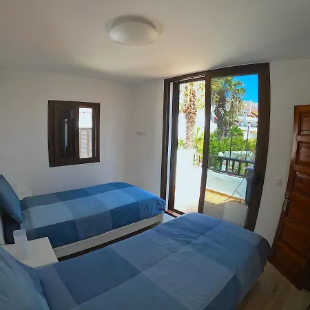 Apartment Parque Santiago I: Spacious First Floor With Large Balcony *